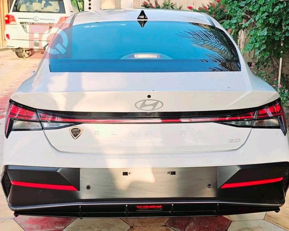 هیوندای ئەلەنترا